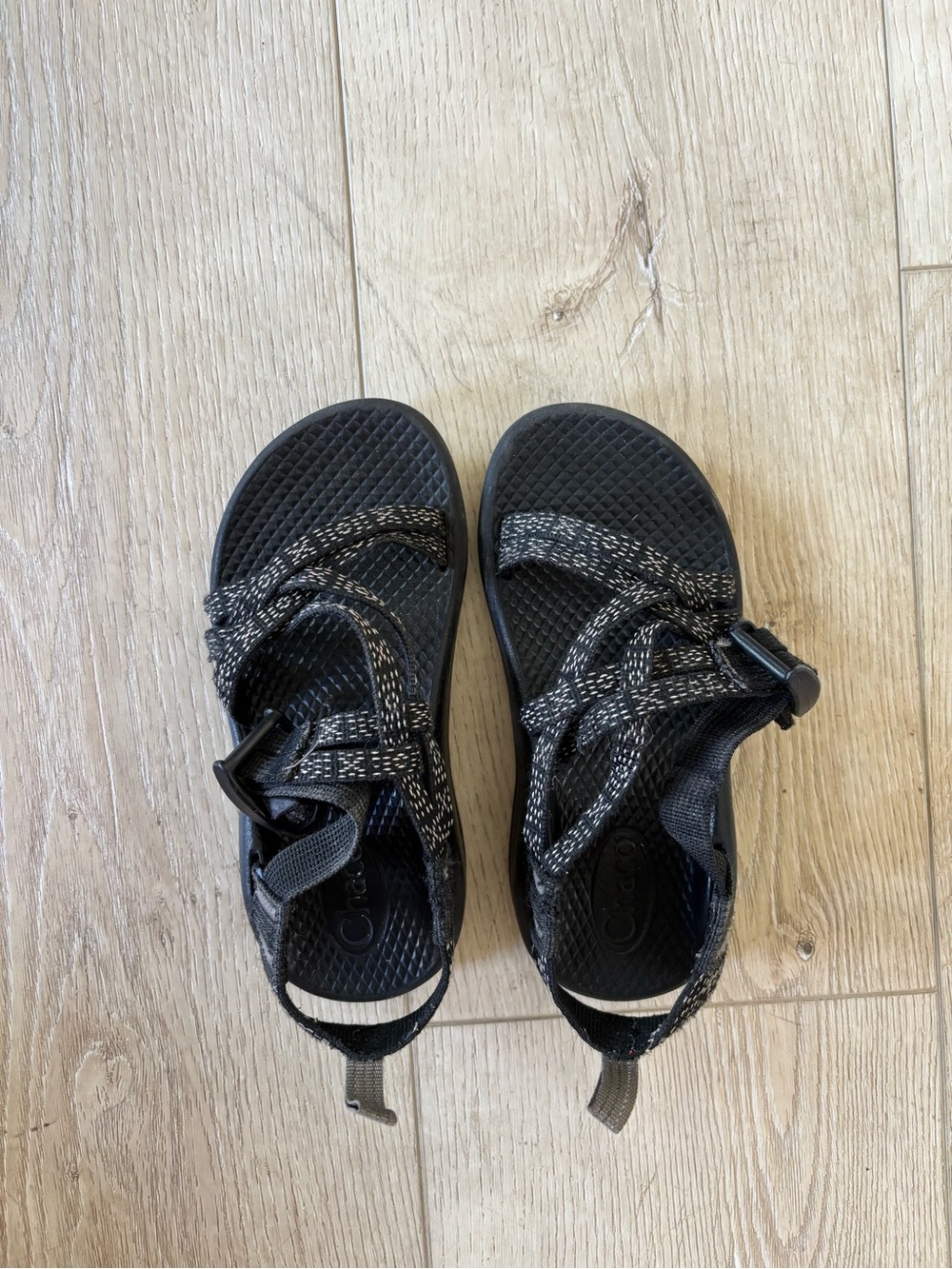 CHACO Sandals Kid’s Size 11